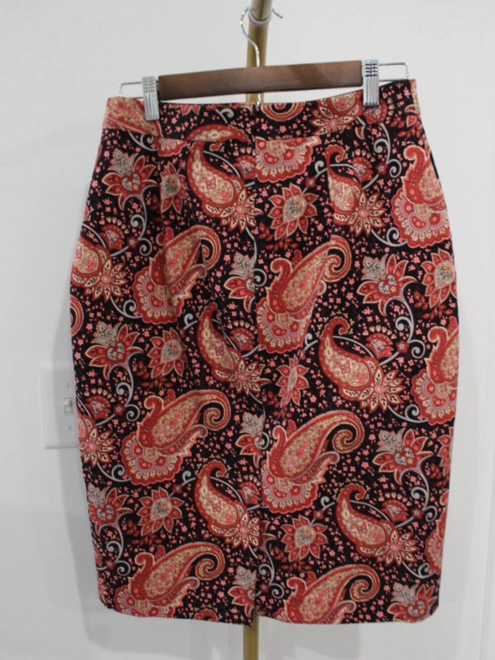 Talbots Paisley Pencil Skirt - Picture 3 of 4